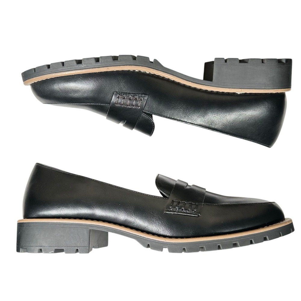 DV DOLCE VITA Carley Lug Sole Loafers In black - Picture 8 of 8